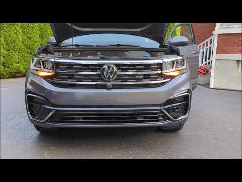 How to Replace Front Turn Signal Bulb on a 2018 Volkswagen Atlas (Halogen or LED)