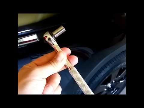 How to Replace Taillight Bulbs on a 2018 Honda Ridgeline (Left & Right)