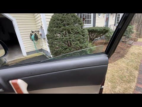2007-2013 Toyota Highlander Limited Power Window Repair (Front, Passenger)