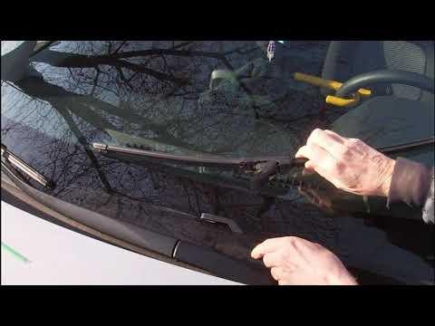 2018 Hyundai Kona front wiper blades replacement