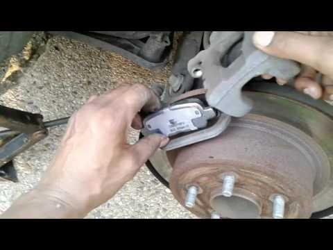 2016 Nissan Altima Rear Brake pad replacement