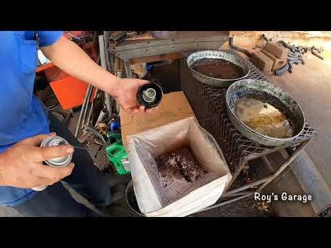 How to Change the Engine Oil &amp; Oil Filter on a 2013 Toyota Corolla
