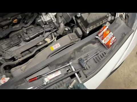 Changing the Spark Plugs on a 2020 Toyota Camry and Saving Over $200 Doing It! ￼