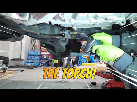 Ford Escape 2014-2019 Front control arm replacement