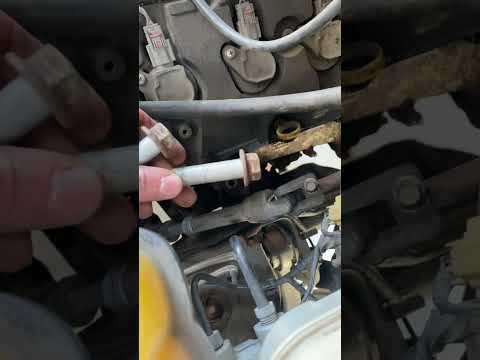 How to Replace Engine Mounts on a 2011-2016 Ford F-150 3.7L 4WD (Engine: V8 5.0L)