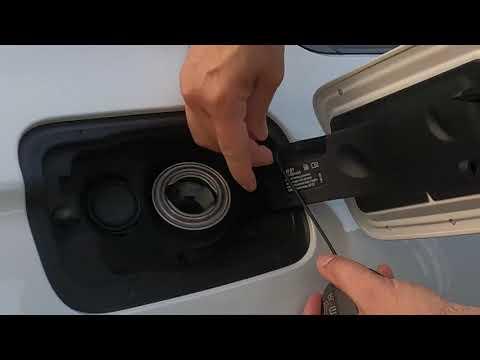 How to Replace the Fuel Cap on a 2016 BMW X1 (Fix EVAP Leak & Check Engine Light)