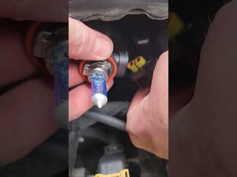 How to Replace Both Headlight Bulbs on a 2019 Chevrolet Colorado (Low & High Beam)