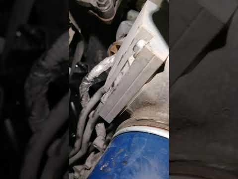 2017.Cadillac escalade..front left.engine mount