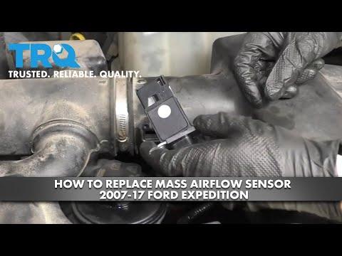 How to Replace MAF Sensor 2007-17 Ford Expedition