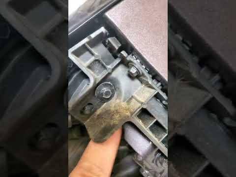 How to Replace Both Low-Beam Headlight Bulbs on a 2016 Buick Envision (HID/Halogen)
