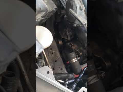 Nissan 3.5 L changing thermostat