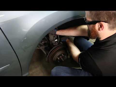 How to Replace Struts on a Lexus RX 350