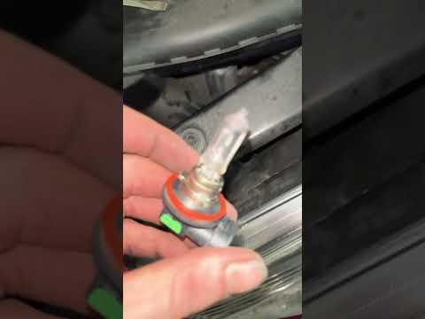 How to change a headlight bulb on a 2015 Nissan rogue #how #to #change #fix #light #bulb #replace