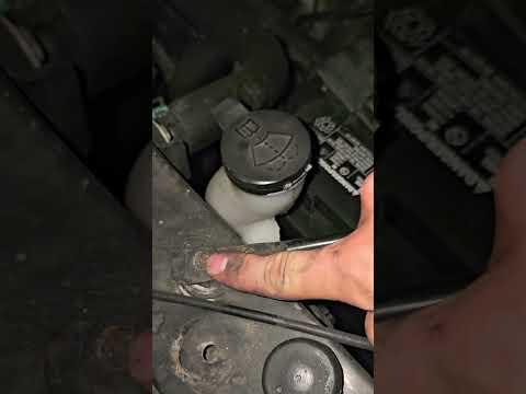How to Replace Front Turn Signal Bulbs on a 2018 Chevrolet Tahoe (Bulb vs LED)