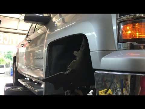 How to Replace Front Turn Signal Bulbs on a 2014 Chevrolet Silverado 1500