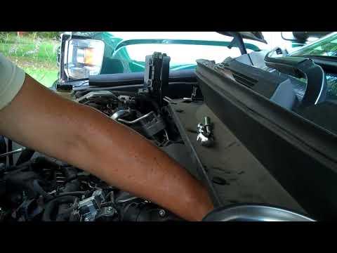Spark plugs &amp; coils, 2018 Nissan Pathfinder