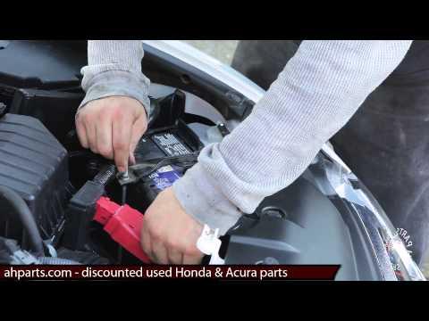 How to Replace the Battery on a 2007 Honda Civic (Group 51R)