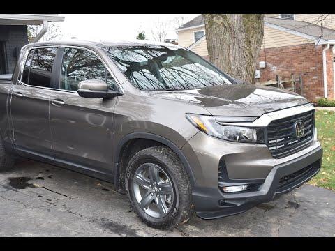 How to Replace Front Windshield Wiper Blades on a 2018 Honda Ridgeline