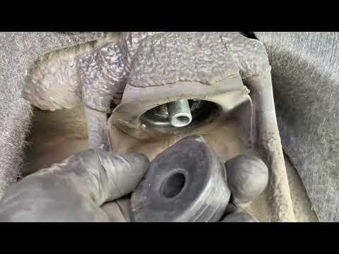 How to Replace Front Struts and Rear Shock Absorbers on a 2016 Acura RDX