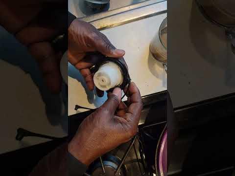 How to Replace the Fuel Cap on a 2018 Kia Optima (Fix EVAP Leaks & Check Engine Light)