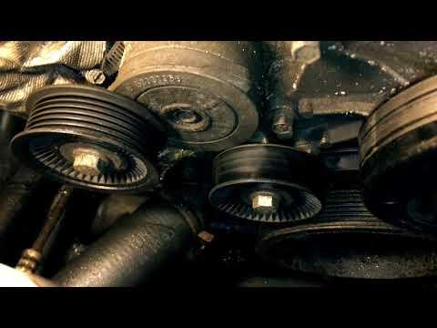 How to Replace the Water Pump on a 2008 Jeep Grand Cherokee 4.7L V8