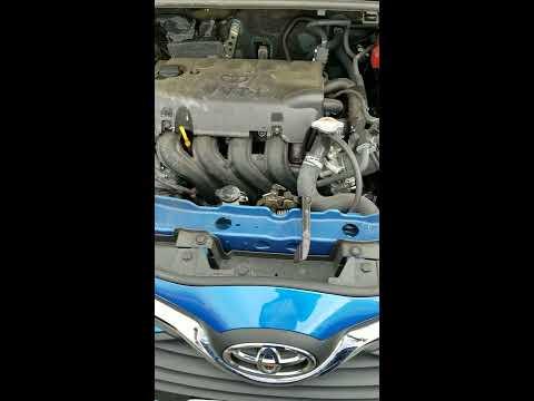 2016 Toyota Yaris Air Filter Replace DIY