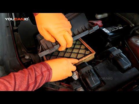 2013-2020 Ford Fusion - Engine Air Filter Replacement
