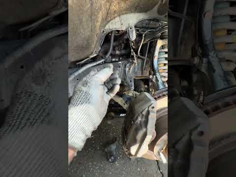 2008-2019 Toyota Tundra 5.7L starter replacement easier way to get it out and in ever 