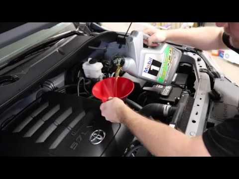 2018 Toyota Tundra oil change 5.7L V8