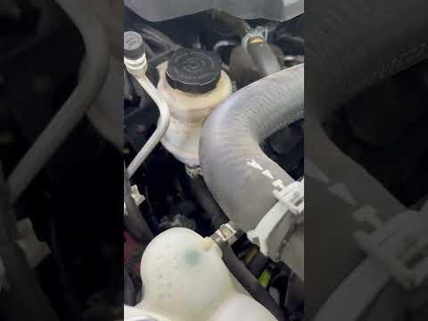 2017-2024 Nissan Titan smart alternator fix and no more dead batt.#Nissan Titan #howto #automobile