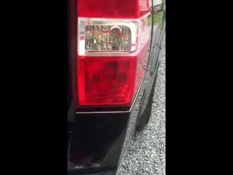 2016 Ford Expedition Rear Turn Signal Bulb Replacement