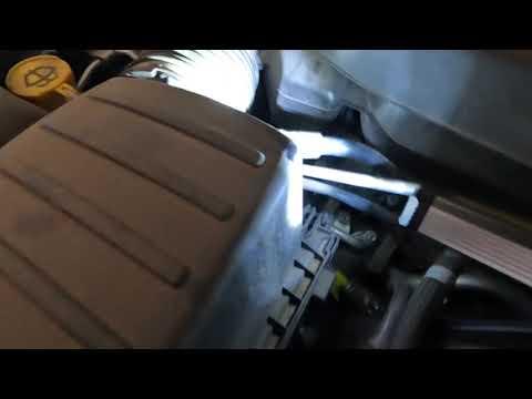 Changing 2018 dodge durango engine air filter