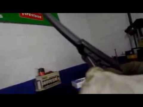 How to Replace Front Windshield Wiper Blades on a 2007 Jeep Grand Cherokee