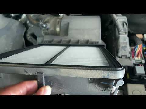 replace engine air filter Kia Sorento 2016 2017 2018 2019