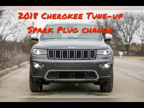 2018 Jeep Cherokee Tune-up - Spark plug replacement