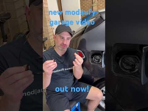 How to Replace the Fuel Cap on a 2018 Toyota RAV4