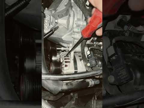 FORD ESCAPE 2020 SERPENTINE BELT REPLACEMENT #mykeysautomotive #automobile #mechanic