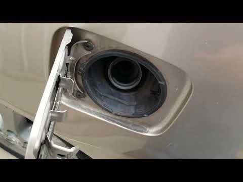How to Replace the Fuel Cap on a 2017 Toyota Camry