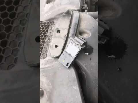 How to Replace the Mass Air Flow (MAF) Sensor on a 2016 Acura TLX