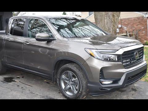 How to Replace the Engine Air Filter on a 2017-2026 Honda Ridgeline (Engine: V6 3.5L)