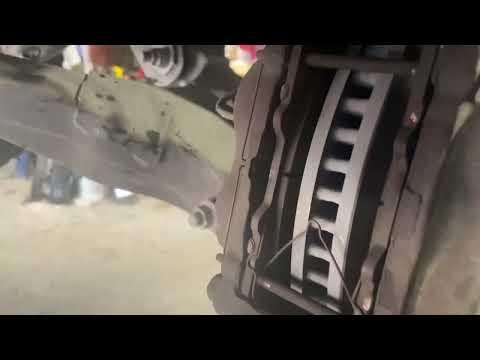 2018 Toyota Tundra Front Brake & Rotor Replacement