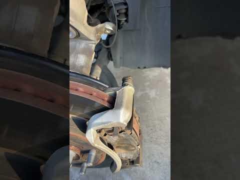 2012 Honda accord front brake pads Replacement