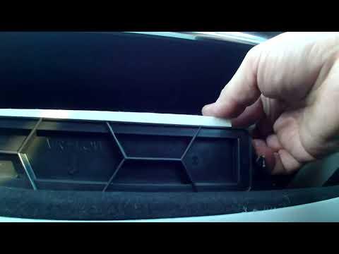 How to Replace the Cabin Air Filter on a 2018 Acura MDX (Glove Box Method)