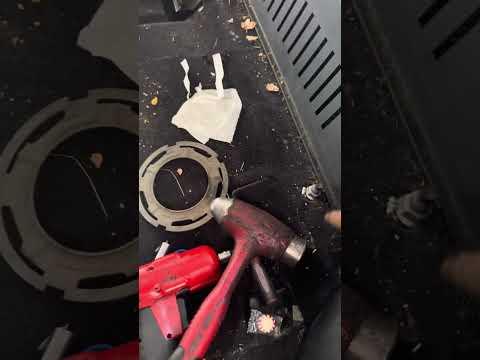 2017 jeep Cherokee fuel pump removal