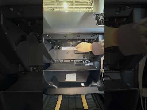 2019 Chevy Colorado Cabin Air Filter Replacement & Location #cabinfilter