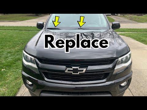 How to Replace Front Windshield Wipers on a 2019-2025 Chevrolet Colorado