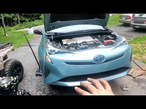 How to Replace Front Brake Pads on a 2016 Toyota Prius