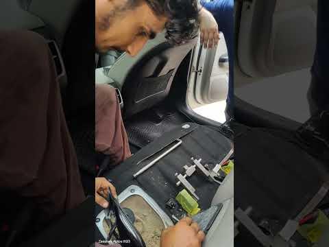 Kia Sportage fuel pump location and bad position 😂😂 Zeeshan Autos Electric & EV Car Maintenance,