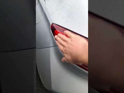 Hyundai ioniq rear indicator light bulb change & cluster removal