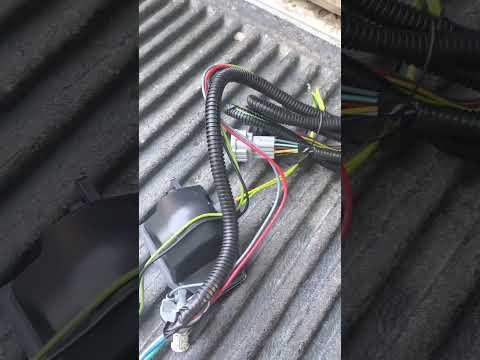 How to Replace Rear Turn Signal Bulbs on a 2004-2024 Nissan TITAN